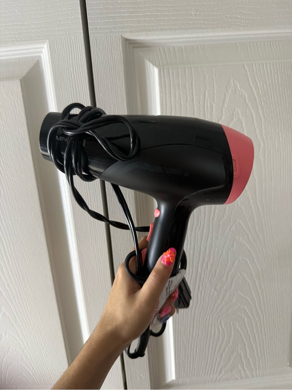 Remington Black and Pink Hair Dryer - Compact Styling